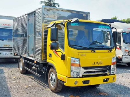 Xe tải JAC 3t5 thùng kín INOX
